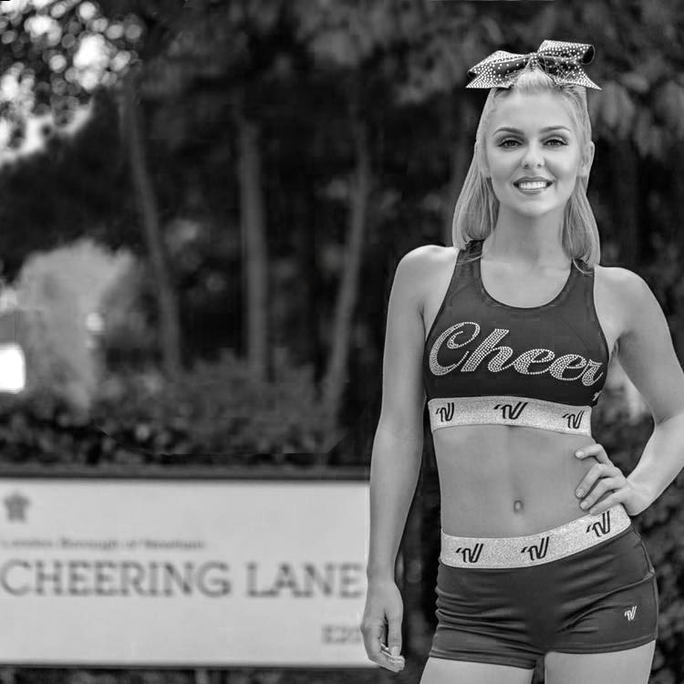 varsity-cheering-lane