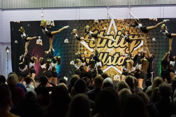 16388231_1879360705631215_1369494657438445848_n