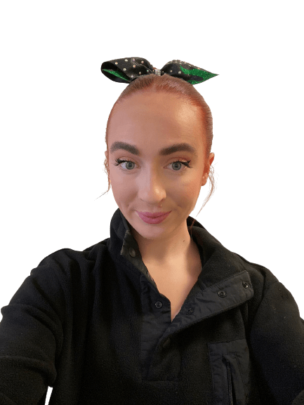 Cheerleader Myah